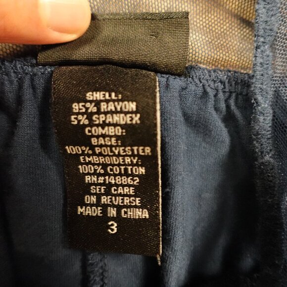 Torrid Mesh Yoke Embroidered Tank Top Women’s 3 Navy Blue Plus Size - Picture 4 of 8